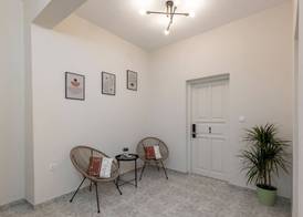 Capella Skiathos, Town 2