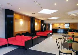 Hotel Junior by OasiGroup Hotels 2