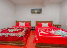 Royal Guest Inn 4