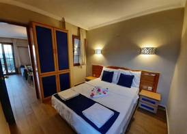Dasis Hotel & Suites 5