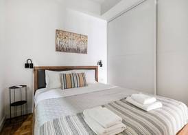 Glimmer 2-Bedroom Apartment in Athens 5