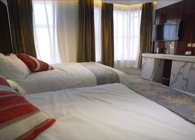 DJ Suites Blackpool 4