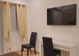 Convenient Booking B&B 4