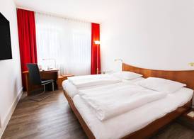 DORMERO Hotel Dresden Airport 5