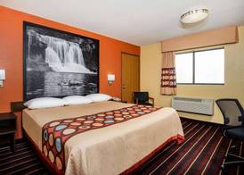 Super 8 by Wyndham Crawfordsville 3