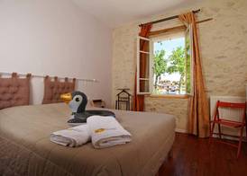 Le Grand Bassin, B&B autonome, au bord du canal du Midi 3