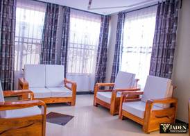 Jaden Hotel & Lounge 4