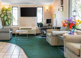 Rodeway Inn Madison Heights - Detroit 2