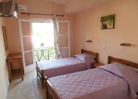 River Studios & Apartments 4