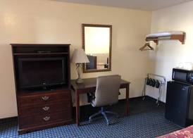 Jamestown Railtown Motel 4