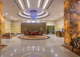 La Suite Dubai Hotel & Apartments Operated by Minor Hotels 2