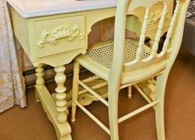 Yellow House Inn 2