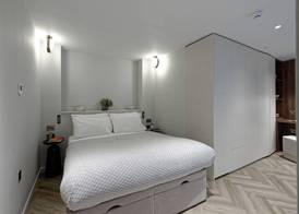 Notting Hill Studios by DMONTRIO 5