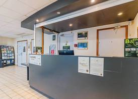B&B HOTEL Chatellerault 4