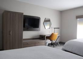 Holiday Inn Express & Suites WYTHEVILLE by IHG 3