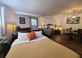 The Nook Pinetop 3