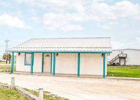 captain's quarters 2