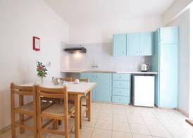 DebbieXenia Hotel Apartments 5