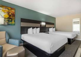 Best Western Prime Inn & Suites 5