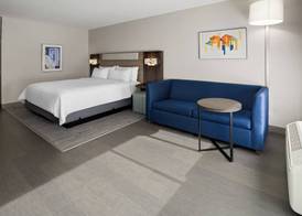 Holiday Inn Express & Suites WAYNESBORO EAST by IHG 5
