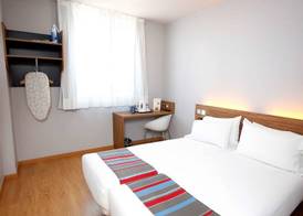Travelodge Valencia Aeropuerto 4