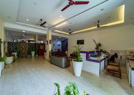 Starlite Hotels 2