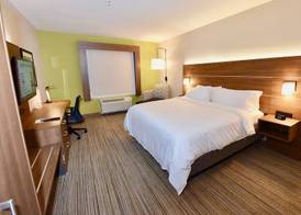 Holiday Inn Express & Suites PERRYVILLE I-55 by IHG 5