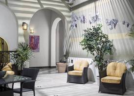 Decanter Hotel 3