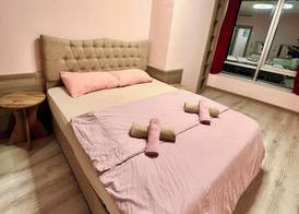 MODERN APARTMENT 5