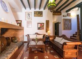CALERILLA Hotel 2