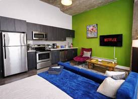McCormick Suites by Slumber Stay 3