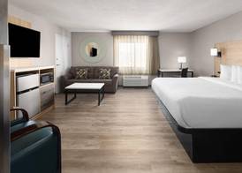 La Quinta by Wyndham Mansfield OH 3