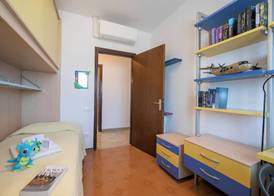 Casa di Paola: Lake-View Balcony Apartment in Peschiera - Happy Rentals 3