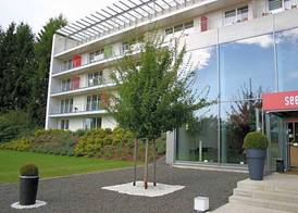 Seehotel 2