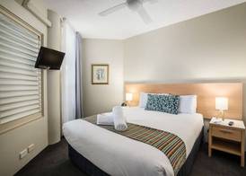 Landmark Resort 4