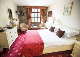 Whitewater Hotel & Spa 4
