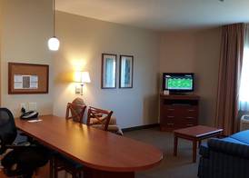 Candlewood Suites PORTLAND-AIRPORT by IHG 3