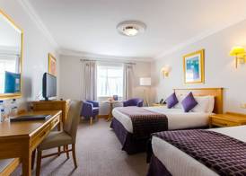 Ashdown Park Hotel 4