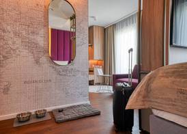 VOYA Hotel 4