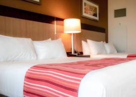 Legends Casino Hotel 4