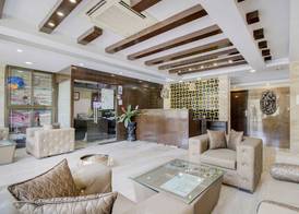 Royale Palace 2