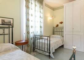 Lucca Franco's Villa 5