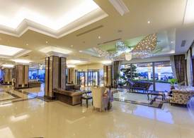La Marquise Luxury Resort Complex 2