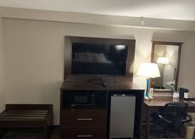 Super 8 by Wyndham Cookeville 4