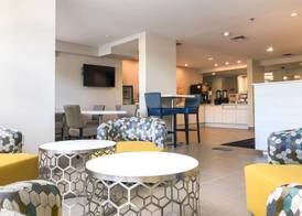 Microtel Inn & Suites by Wyndham Eagan/St Paul 2