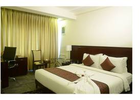 The Iris Hotel 5