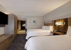 Holiday Inn Express & Suites KANSAS CITY KU MEDICAL CENTER by IHG 5