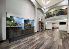 Best Western Plus Lake Dallas Inn & Suites 3