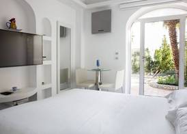 LHP Suite Executive Design Cottage Capri 2