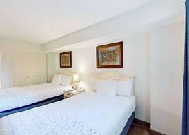 Bay Watch Resort & Conference Center 4